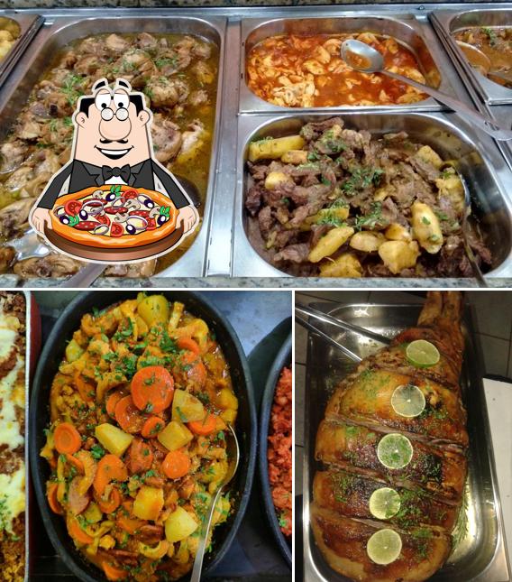 Escolha pizza no Churrascaria PauliGrill