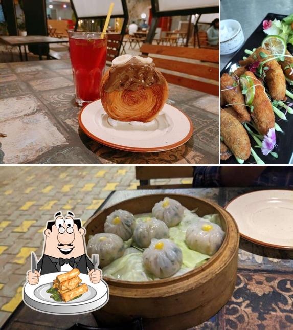 Spring rolls at TMT Pune