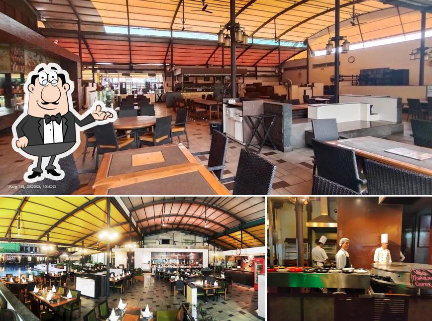 Check out how Kebabs Ville looks inside