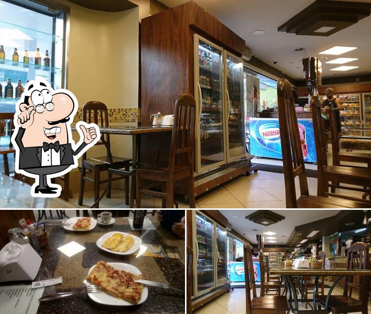 Sente em uma das mesas no Padaria Colonial em Petrópolis