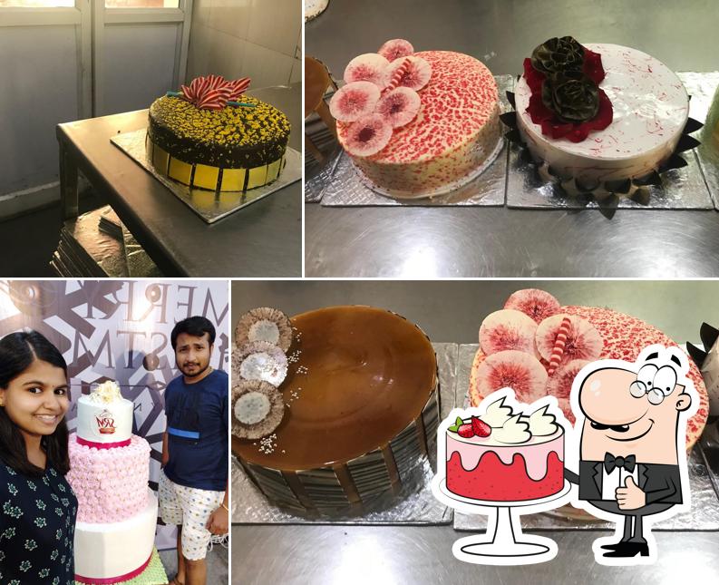Here's a picture of SRM Sweets & Cakes - Palayapalayam
