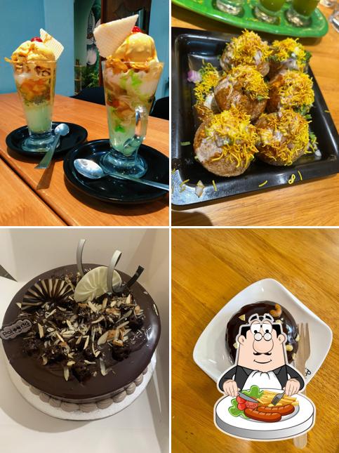 Dahi puri at Palooda Ice Creams And Pastries