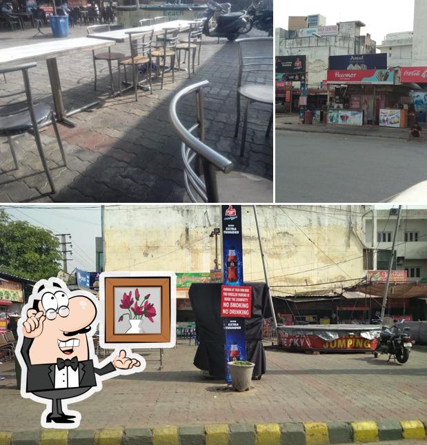 Check out how King's Tandoori Foods looks inside