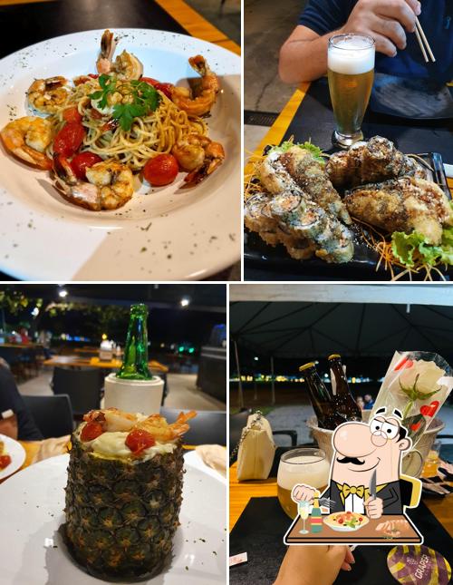 Platos en Saffari eat and drink