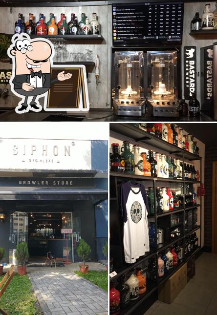 O exterior do Rusty Co. Coffee 'n Beer Cafeteria e Bar no Batel