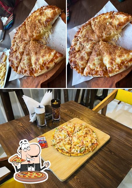 Order pizza at TeaMax Cafe Vadodara