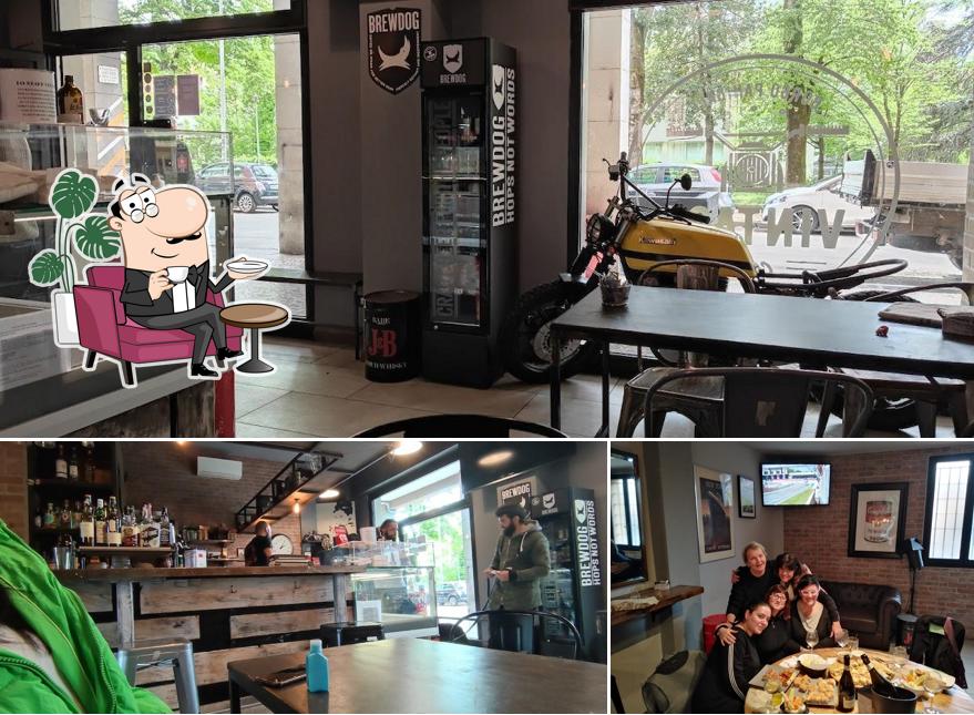 Gli interni di Vintage Cafè