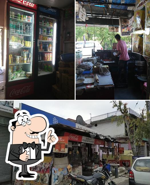 Look at the image of Sarla's Food & Fashion