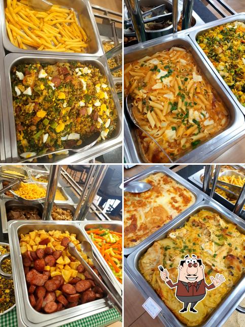 Platos en Aroma CAFÉ & RESTAURANTE