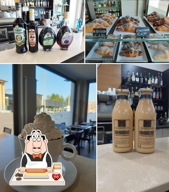 Nero amaro caffè serve un'ampia selezione di dessert