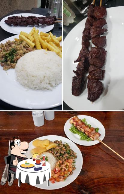 Prato de queijo em Oki Bar