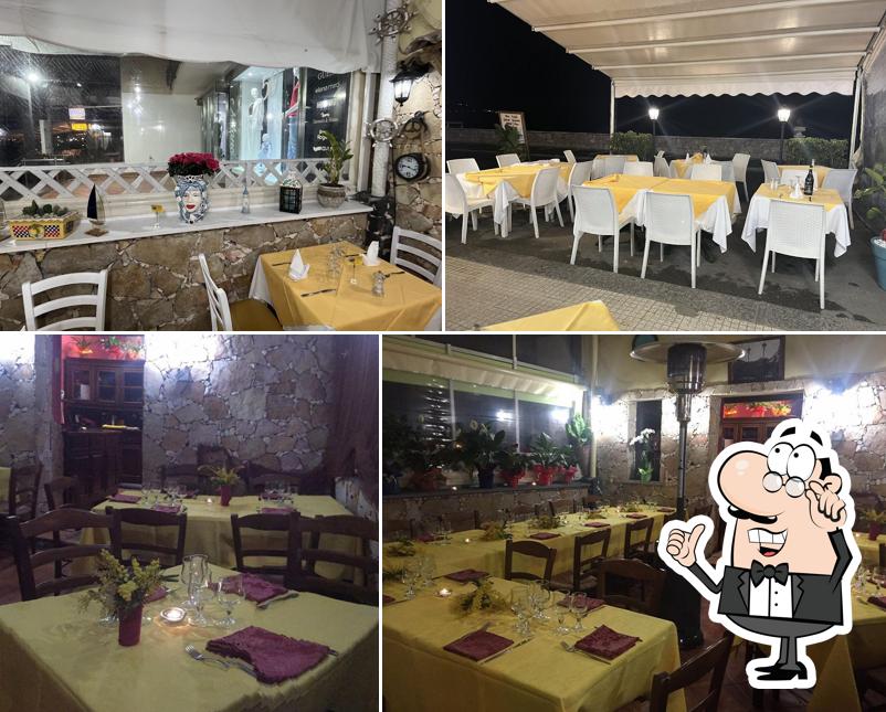 Ristorante Pizzeria Capitano Uncino Giardini Naxos