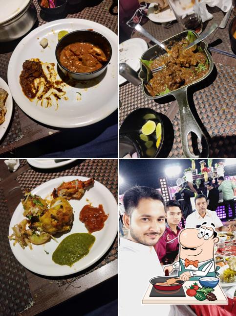 Chicken curry at Nakshtra Hotel