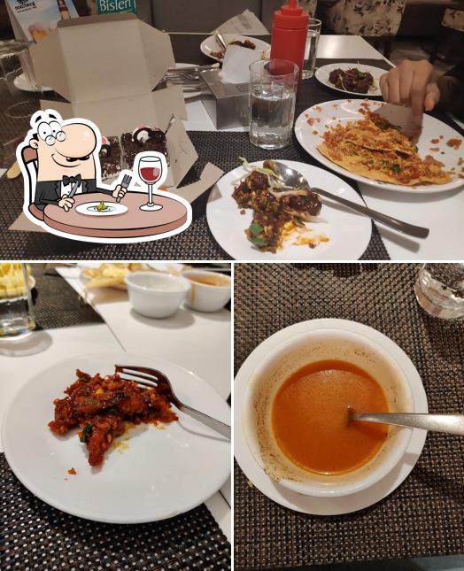 Meals at Ratna Veg Cuisine