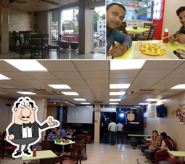 Check out how Domino's Pizza Civil Lines, Chandrapur looks inside