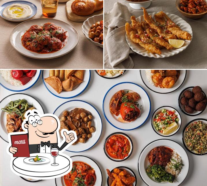 Parmi les différentes choses de la nourriture et la boisson, une personne peut trouver sur סבתות מבשלות