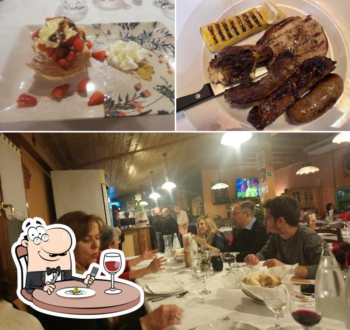 La immagine di cibo e interni da Hosteria Moranda