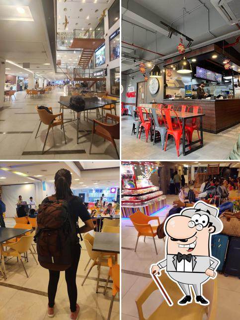 The exterior of Maximus Mall, Dharamshala