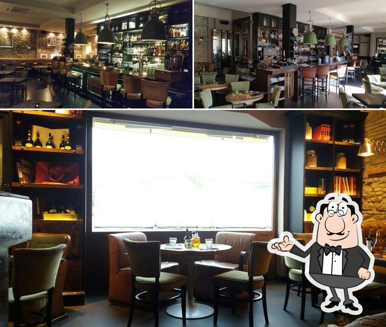 Gli interni di Drogheria Italian Hamburgheria