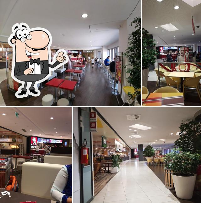 Siediti a un tavolo di KFC