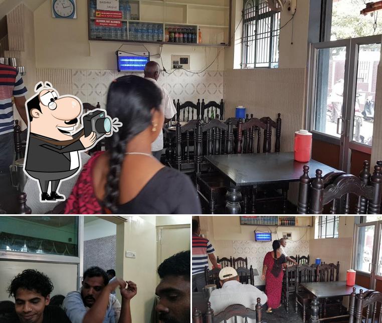 Here's a picture of Hotel Zameera