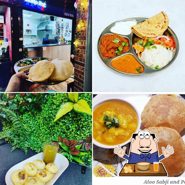 Clam chowder at ThE MoMo PoT