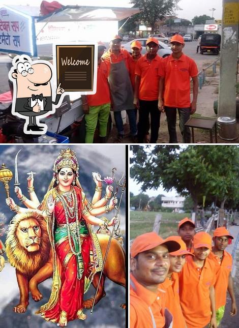 Look at the photo of Krishna Vegetable And Tomato Soup