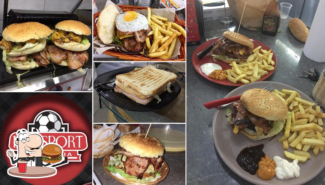 Prenditi un hamburger a Caffé Sport