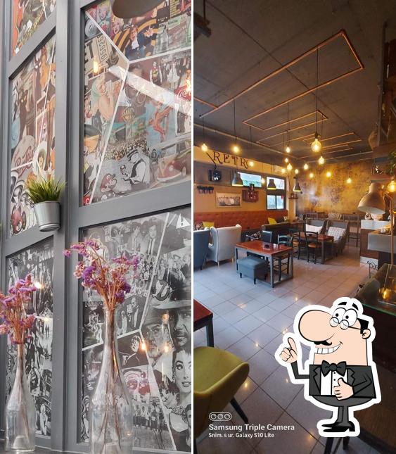 Ecco una foto di Retro caffe bar