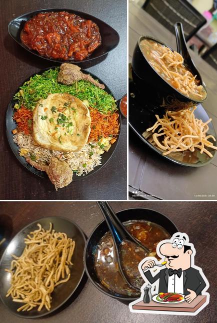 Food at Mauli restaurant