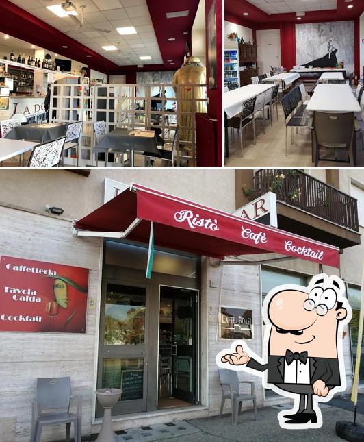 Gli interni di cafè La dolce vita Asti