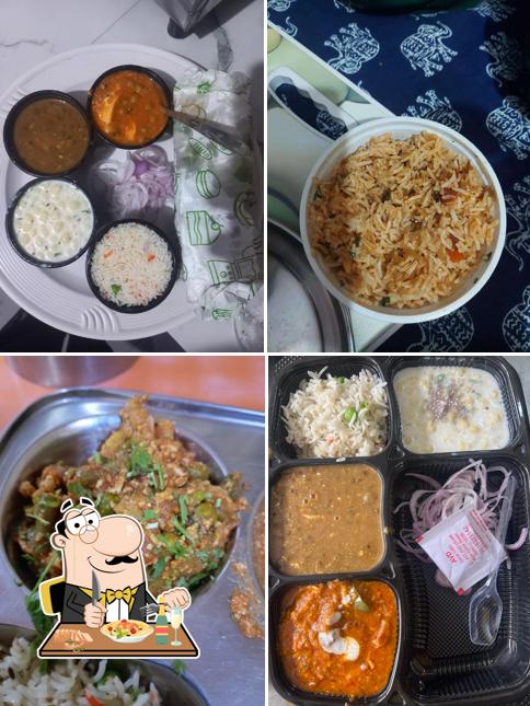 Pad thai at Aman Vaishno Dhaba