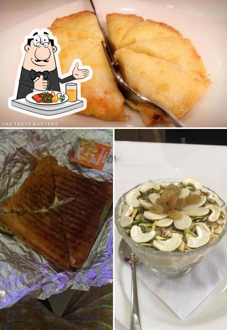 Food at Haji Ali fresh Fruit Juice