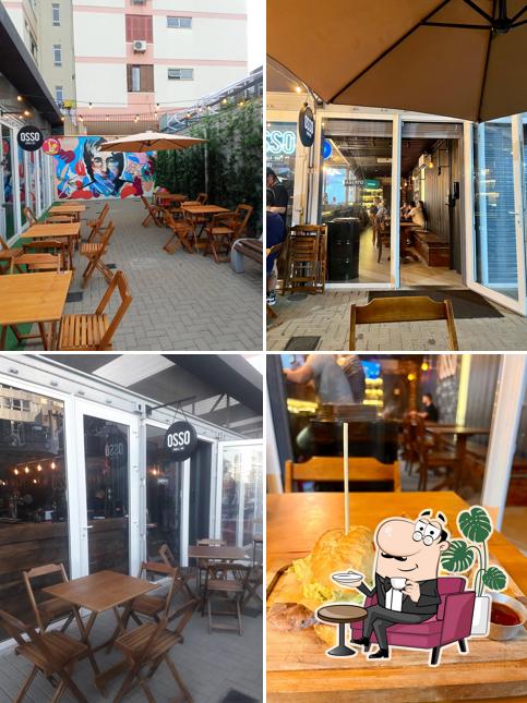 O interior do Osso Parrilla Bar Canoas