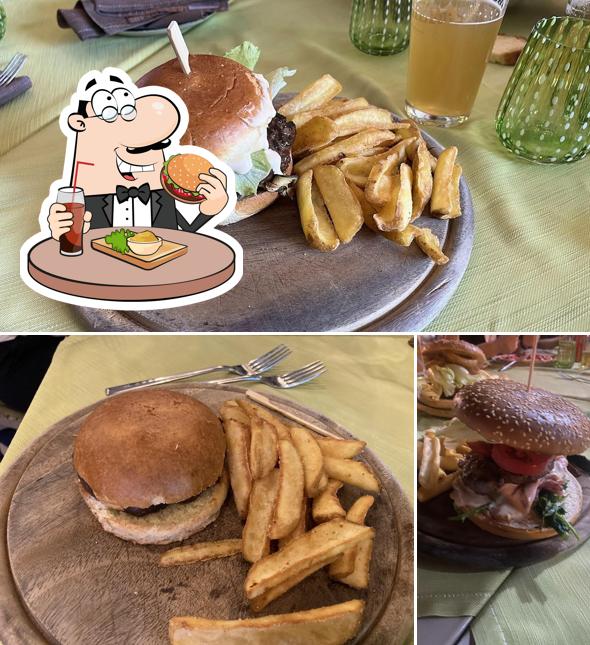 Prenditi un hamburger a Coppola Rossa