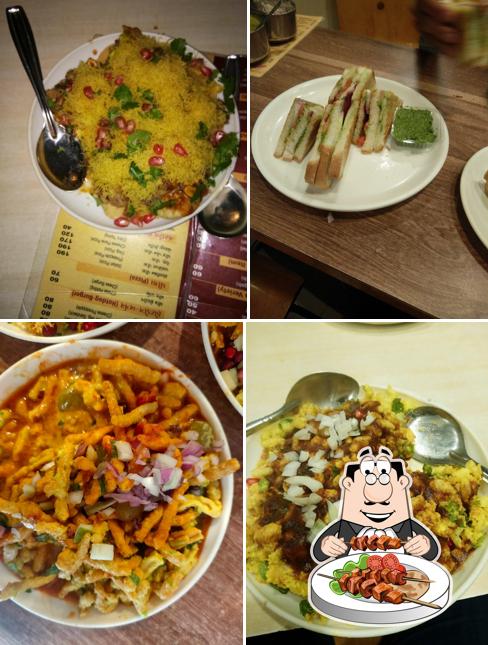 Food at Sadhana Bhel House