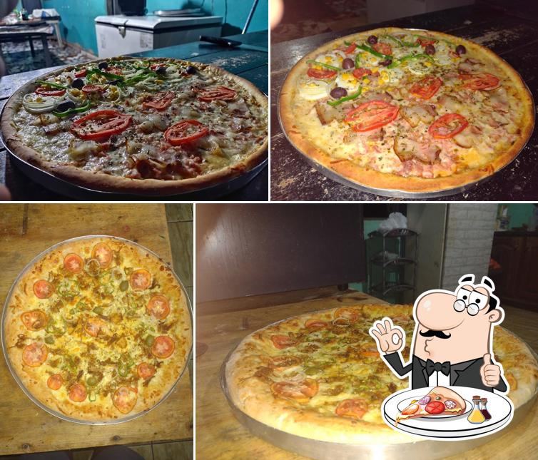 No HELVIO PIZZARIA, você pode degustar pizza