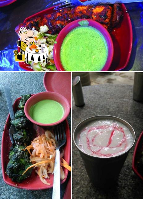 Food at Apna SHER-E-PUNJAB