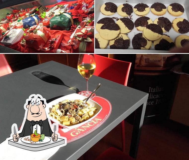 Cibo al Ristorante PizzeriaTerrazza Lincei