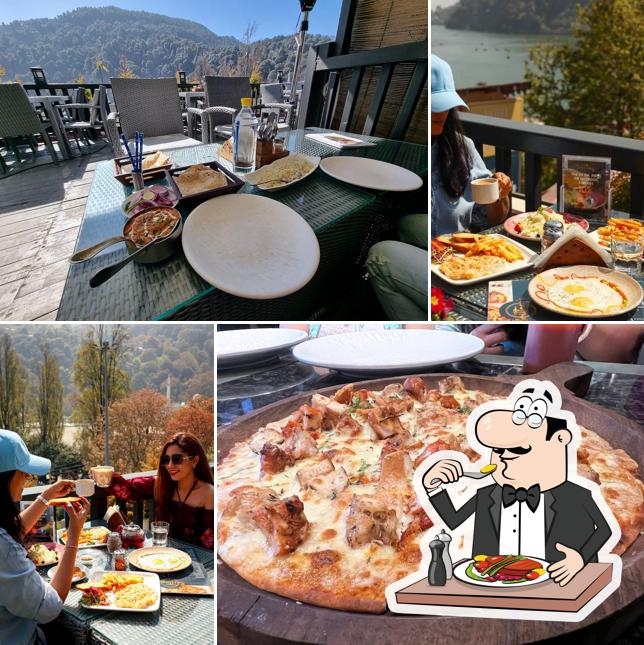 Food at Brittneys Cafe