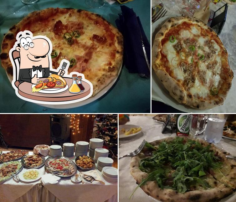 Ordina tra le svariate varianti di pizza