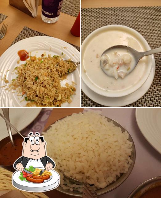 Meals at Pavillion Restaurant Hotel Abad Fort