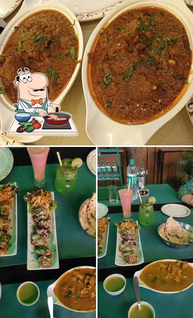 Chicken curry at Dilli Darbar Kharadi