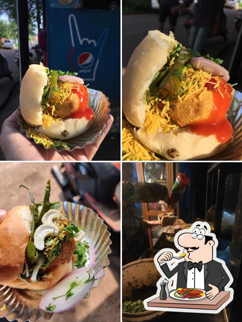 Food at Sandeep Vada Pav