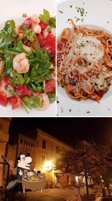 La immagine della cibo e esterno di Trattoria Zi Righetta