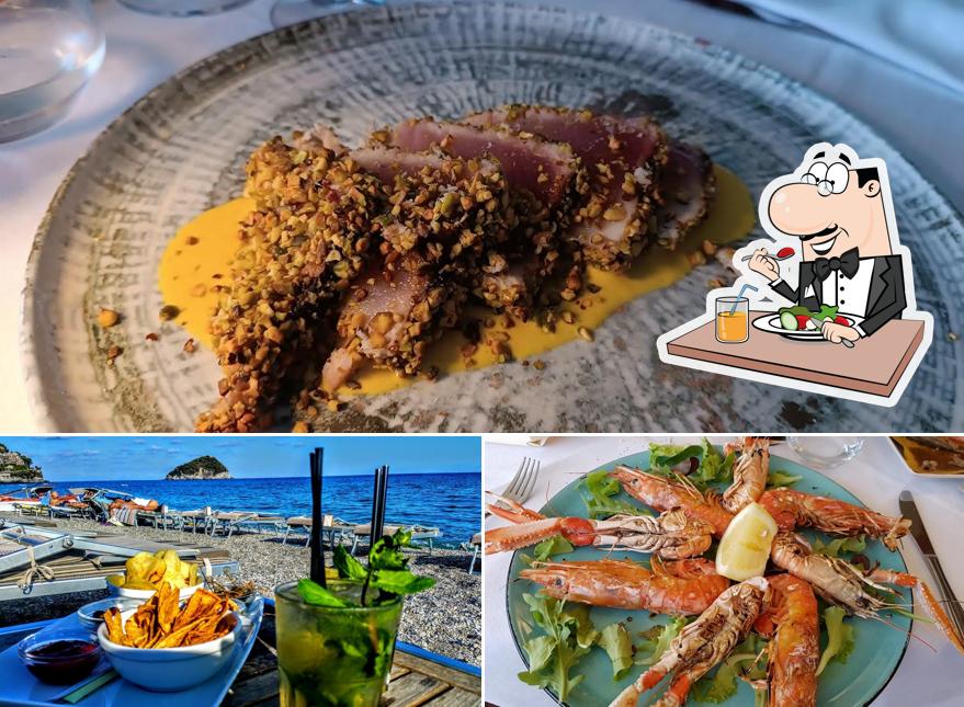 Platti al Samoa Beach & Restaurant