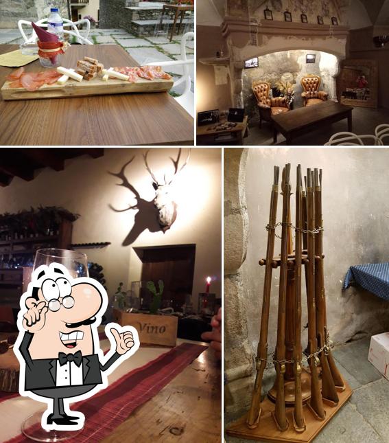 Gli interni di Signori di Avise - Table d'Hotes - Enoteca