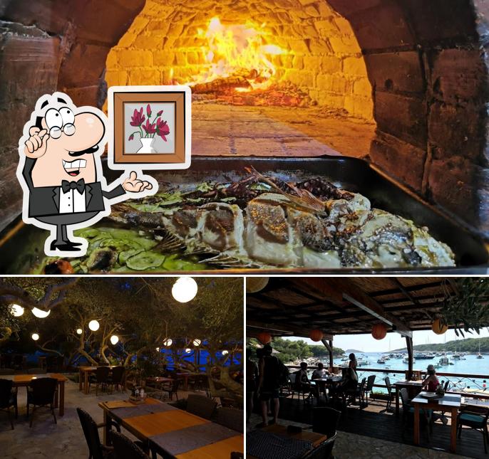 Siediti a un tavolo di Bacchus Palmižana