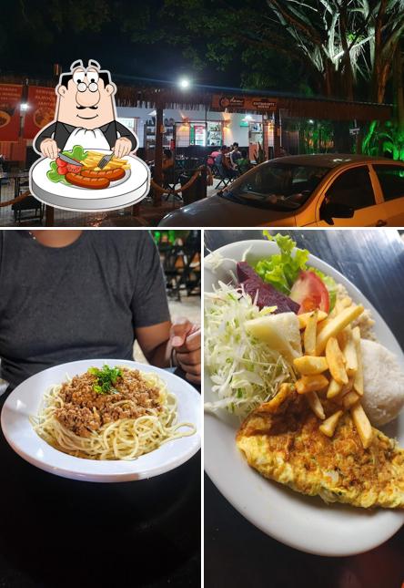 O Dom GastroBar se destaca pelo comida e exterior