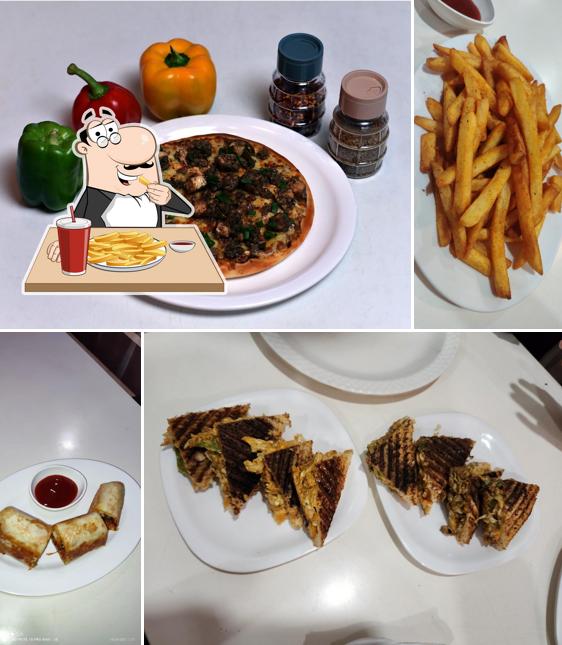 French fries at Laziz Pizza